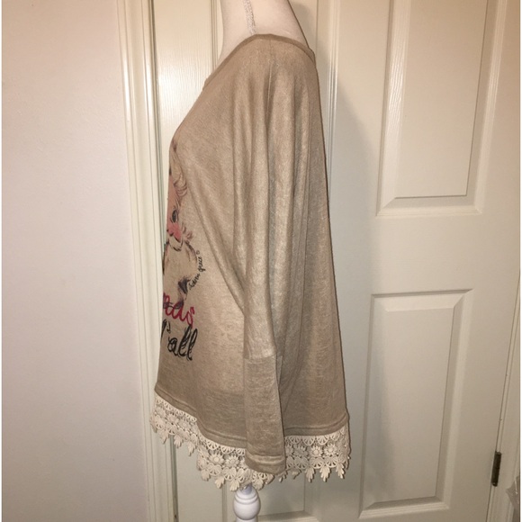 Southern Grace Santa/Christmas Top - Picture 3 of 9